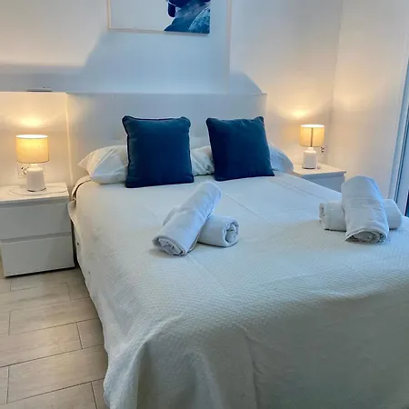Ensueno 1a Linea Playa Poniente 6 Pax Parking Wifi Y Ac Benidorm
