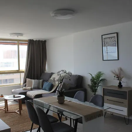 Ensueno 1a Linea Playa Poniente 6 Pax Parking Wifi Y Ac Lägenhet